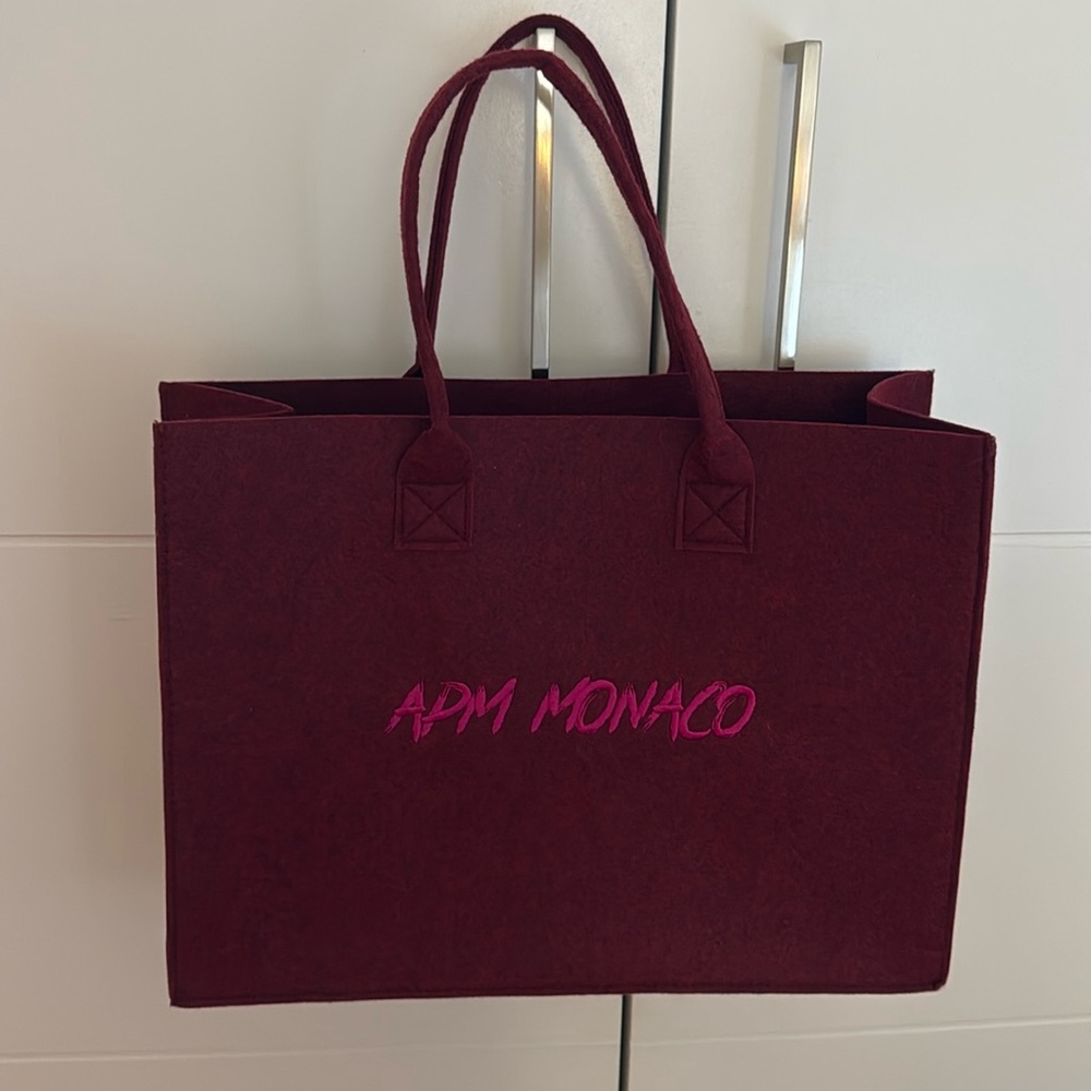 APM monaco tote bag. Brand new. Wine color